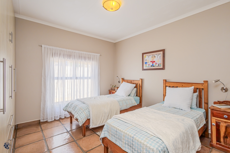 3 Bedroom Property for Sale in Myburgh Park Western Cape